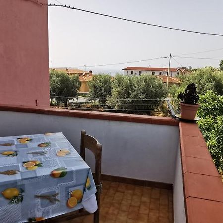 B&B Calu Читадела дел Капо Екстериор снимка